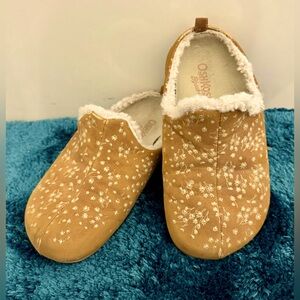 Osh Kosh B’gosh floral Fall / Winter Slippers
